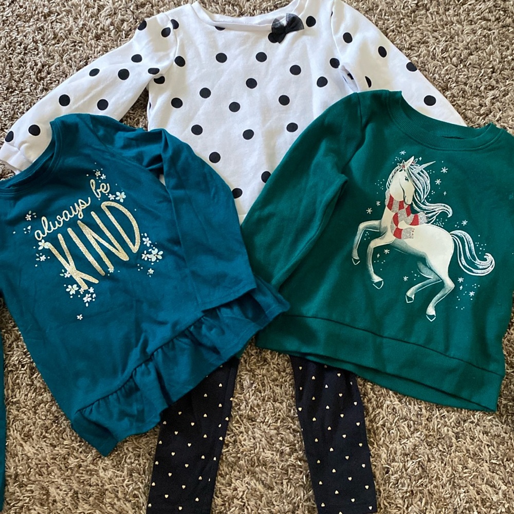 4 Piece Set with Long Sleeve tops in GUC